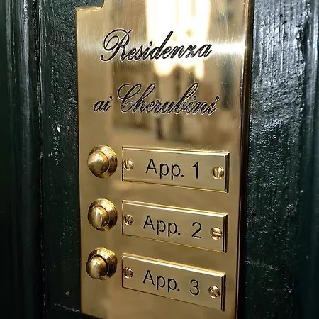 Ai Cherubini Pensión Venecia