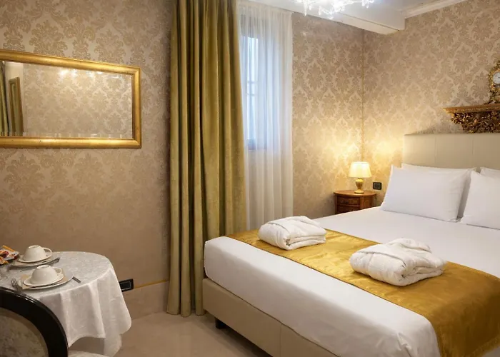 Ai Cherubini 3* Venecia