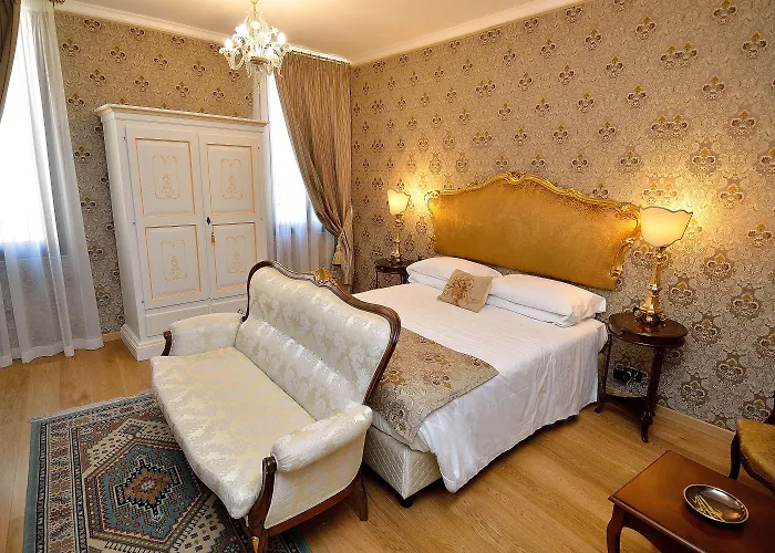 埃尔凯鲁比尼旅馆 威尼斯